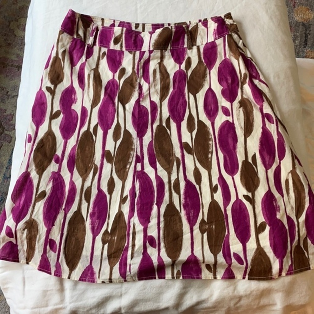 Women’s skirt